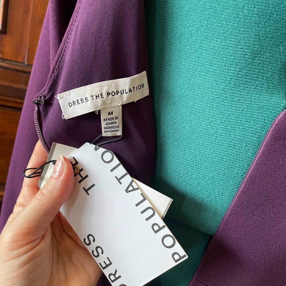 Dress The Population NWT Long-Sleeve Purple Sheath Dress with Side Ruffle M - Picture 2 of 5